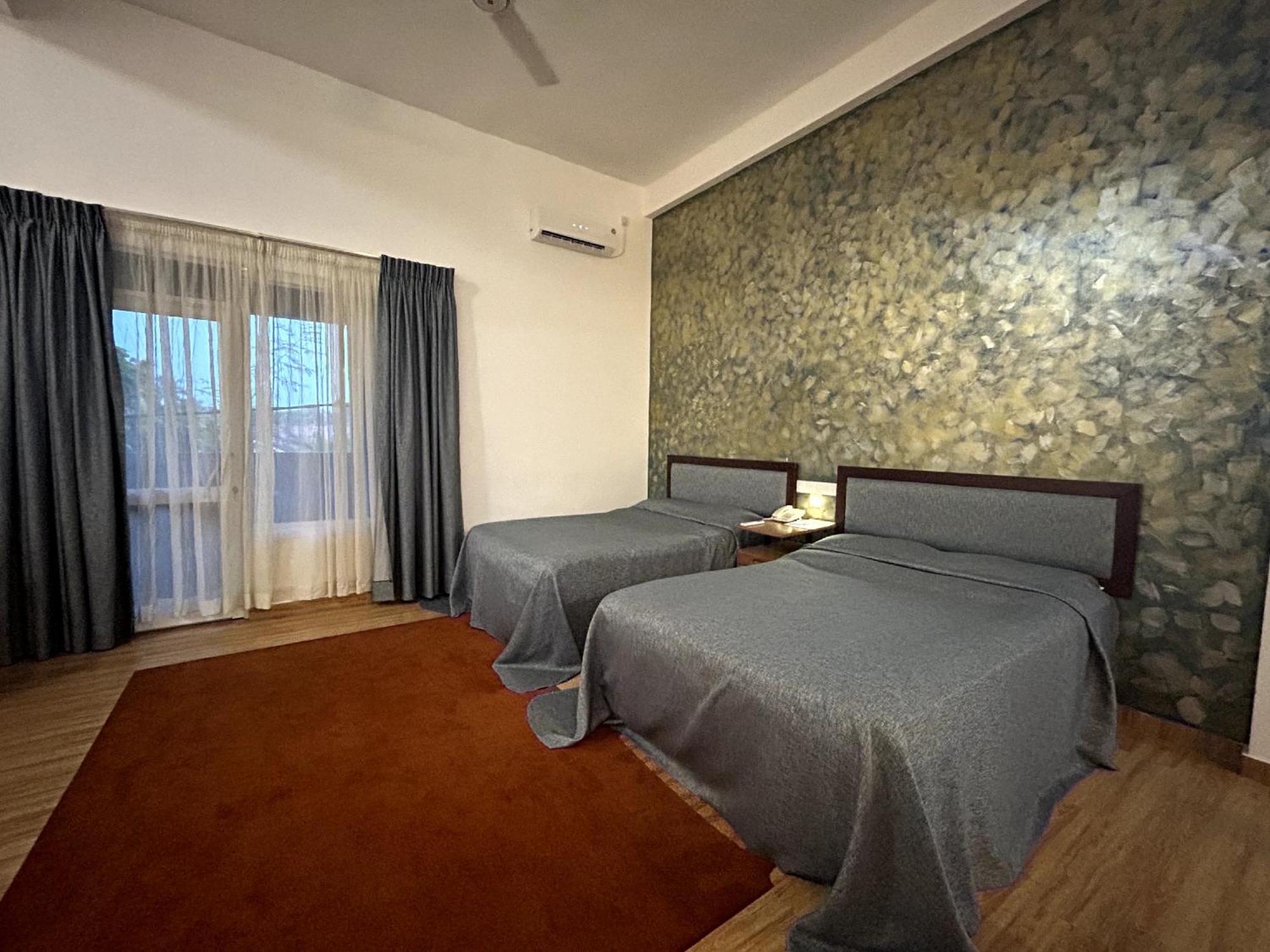K And K Country Resort Minuwangoda Екстериор снимка