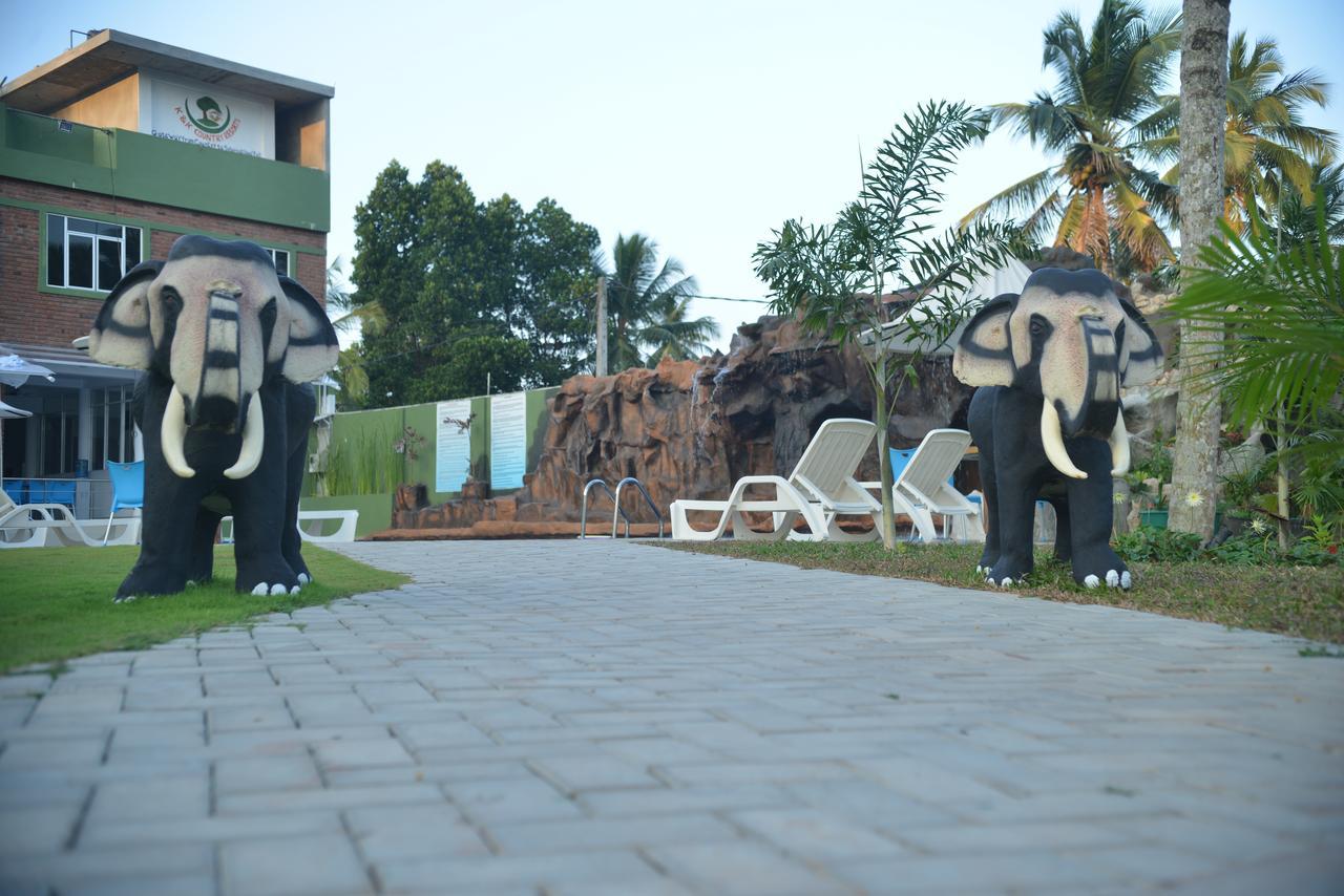 K And K Country Resort Minuwangoda Екстериор снимка