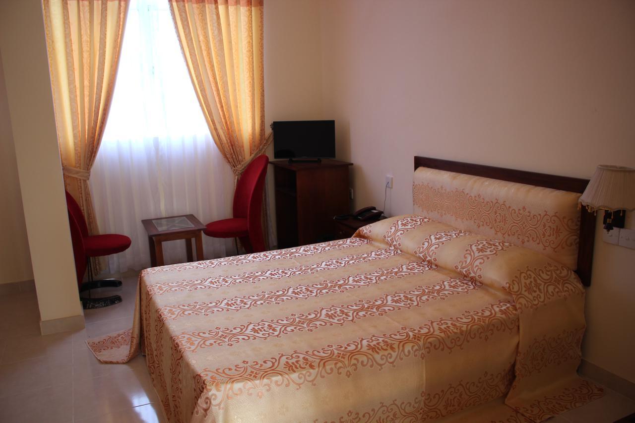 K And K Country Resort Minuwangoda Екстериор снимка